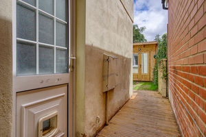 Side Access- click for photo gallery